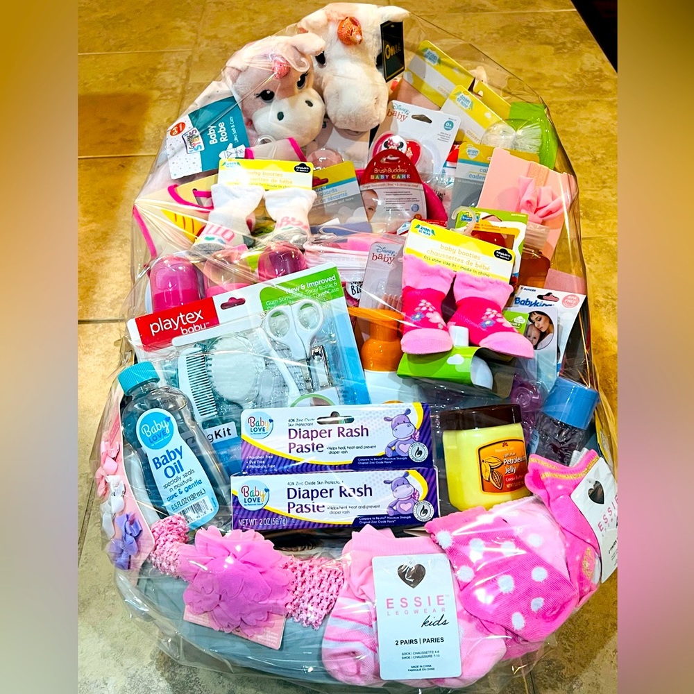 Customized baby baskets for baby showers. Girl or boy.